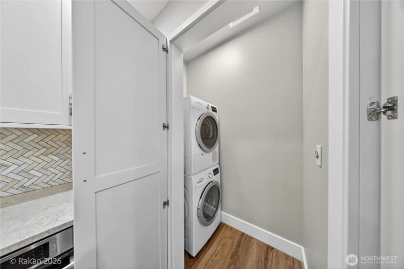 Property photo for 1416 Lindsay Loop #306, Mount Vernon photo 13