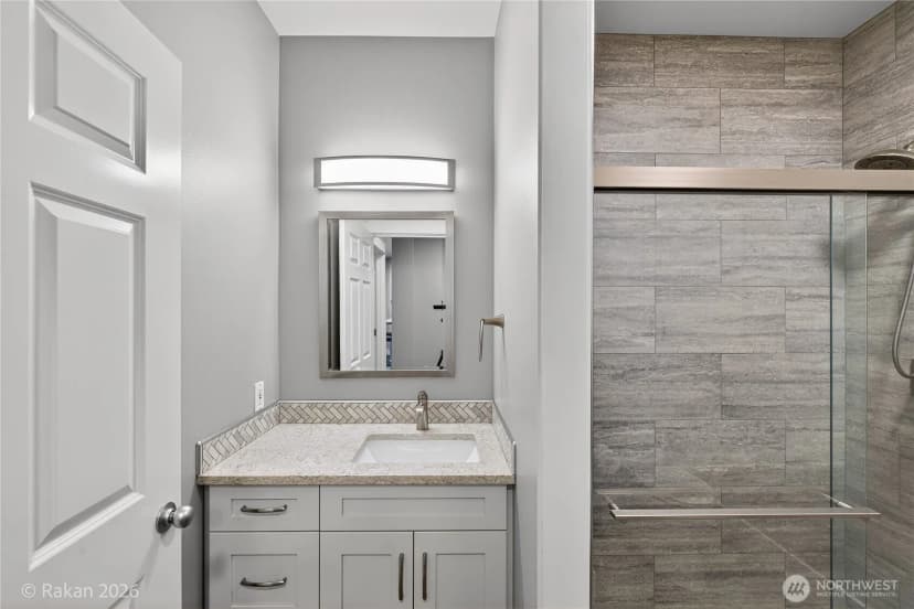 Property photo for 1416 Lindsay Loop #306, Mount Vernon photo 15