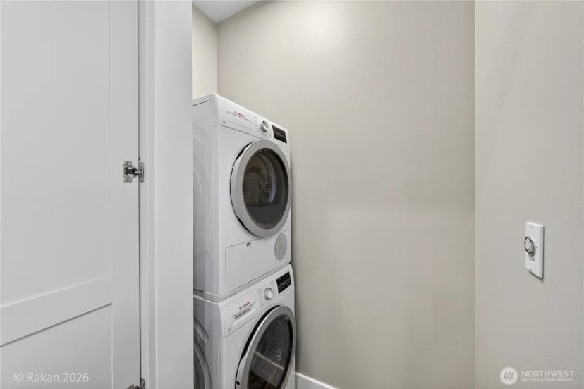 Property photo for 1416 Lindsay Loop #306, Mount Vernon photo 12
