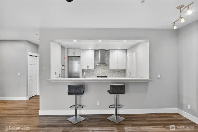 Property photo for 1416 Lindsay Loop #306, Mount Vernon photo 5