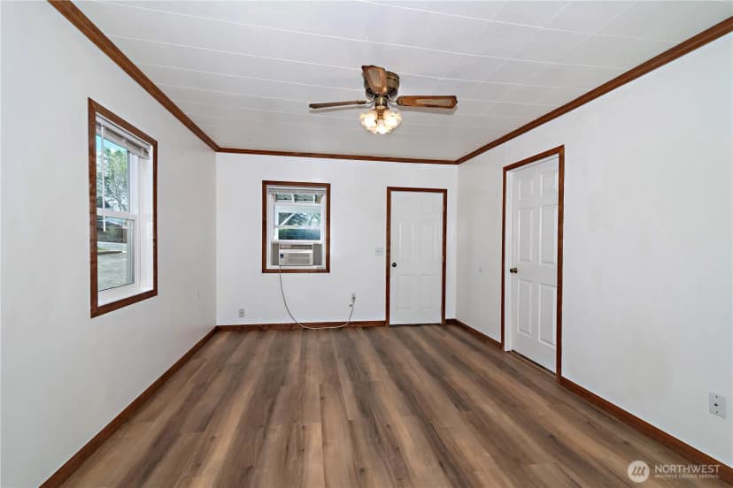 Property photo for 415 W 11th Avenue, Ellensburg photo 12
