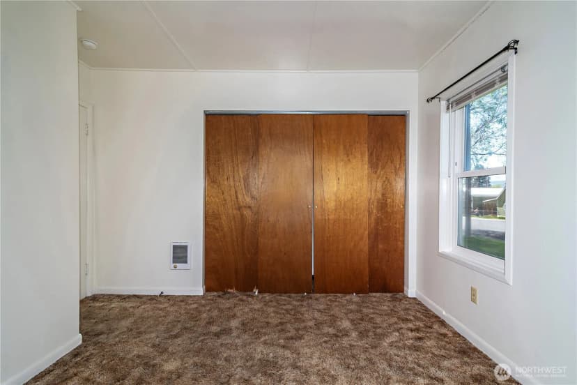 Property photo for 415 W 11th Avenue, Ellensburg photo 16