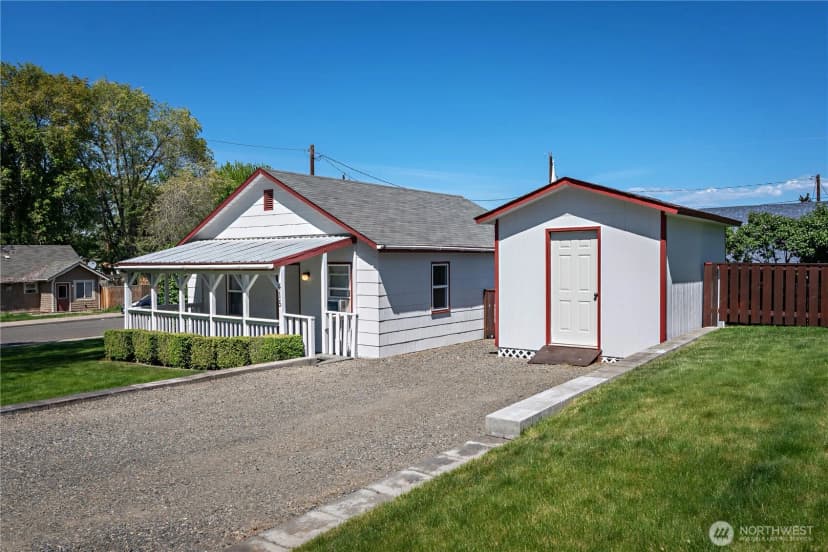 Property photo for 415 W 11th Avenue, Ellensburg photo 20