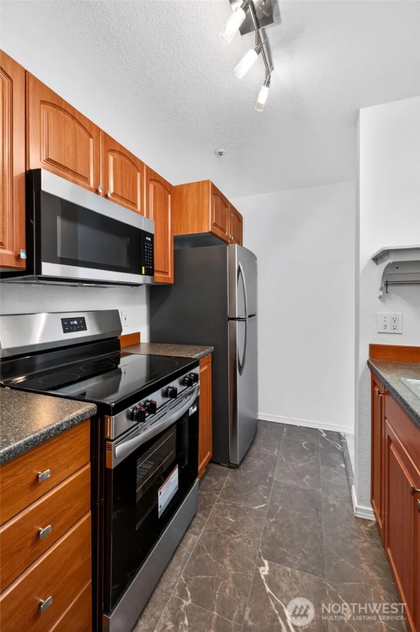 Property photo for 19230 Forest Park Drive Ne #a201, Lake Forest Park photo 16
