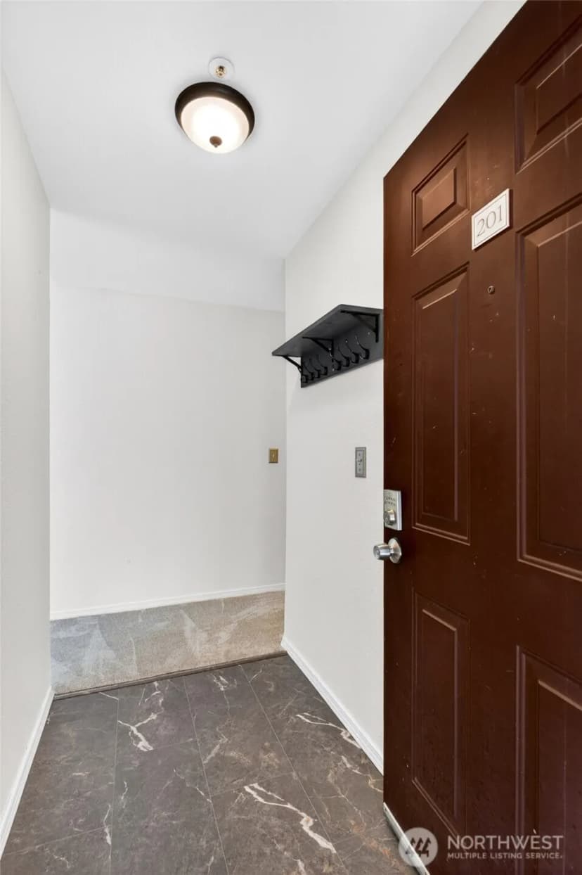 Property photo for 19230 Forest Park Drive Ne #a201, Lake Forest Park photo 6