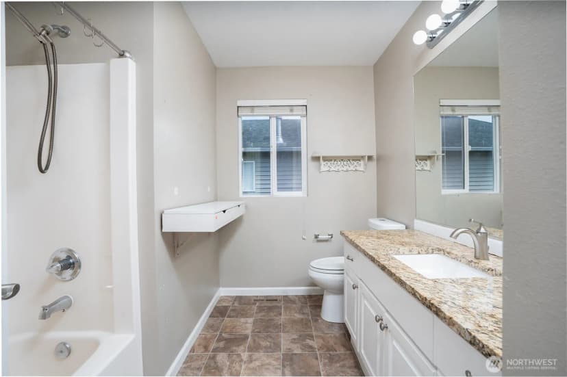 Property photo for 6533 63rd Street W, University Place photo 16