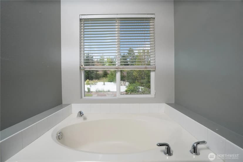 Property photo for 6533 63rd Street W, University Place photo 15