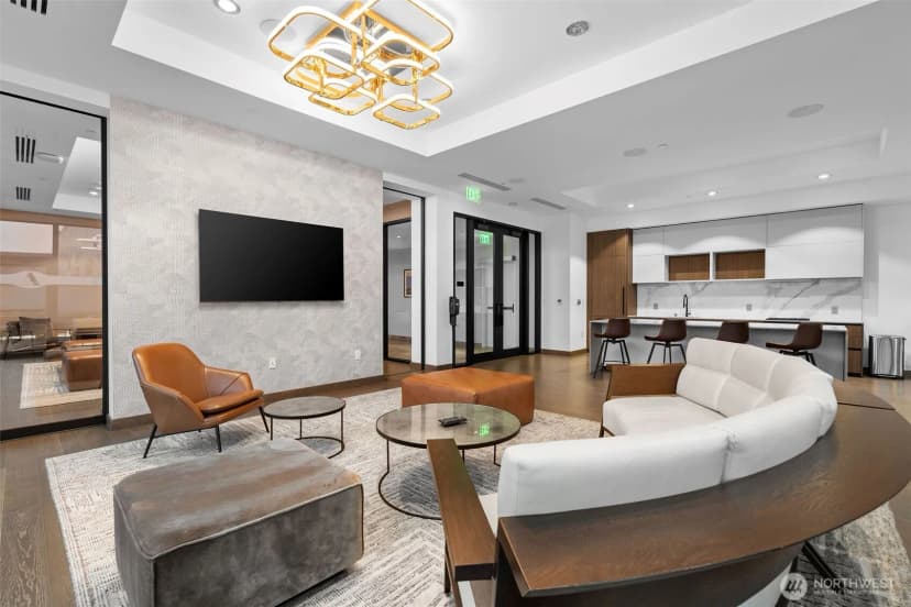 Property photo for 889 Avenue Square Ne #603, Bellevue photo 12