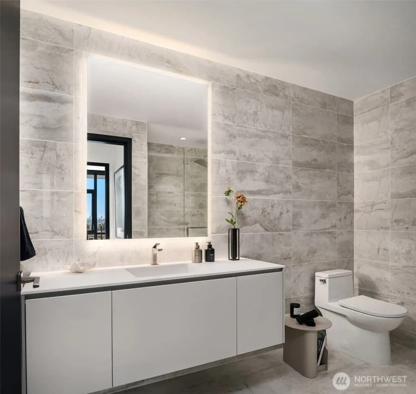 Property photo for 889 Avenue Square Ne #603, Bellevue photo 8