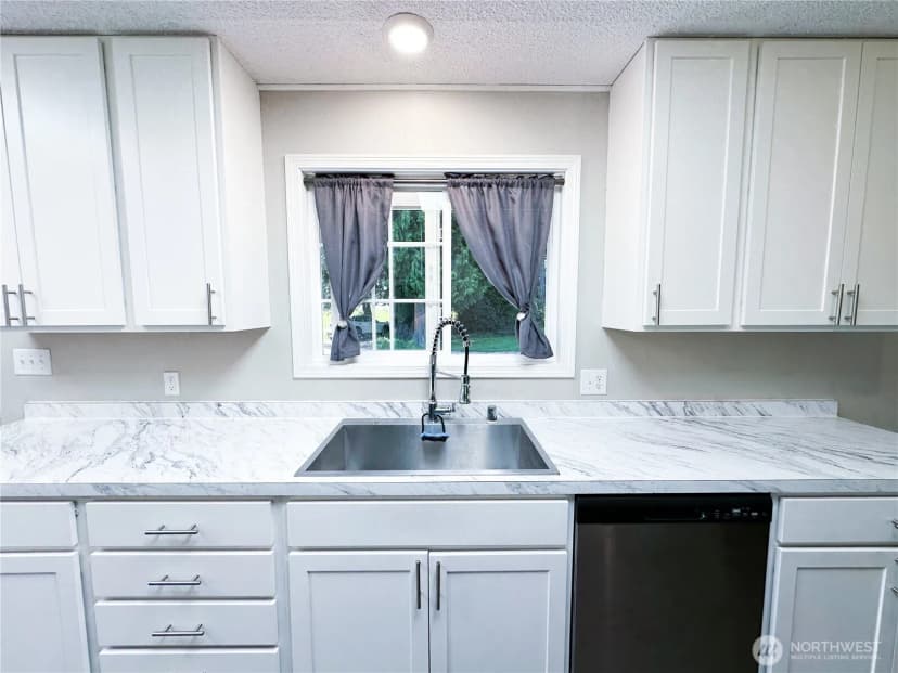 Property photo for 3808 Hatley Road, Everson photo 6