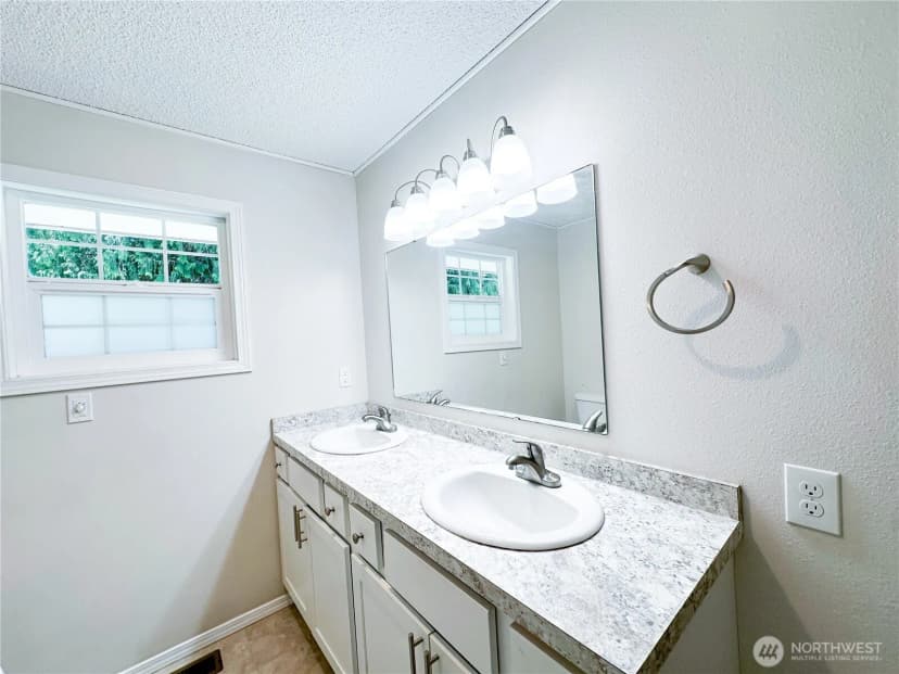 Property photo for 3808 Hatley Road, Everson photo 10