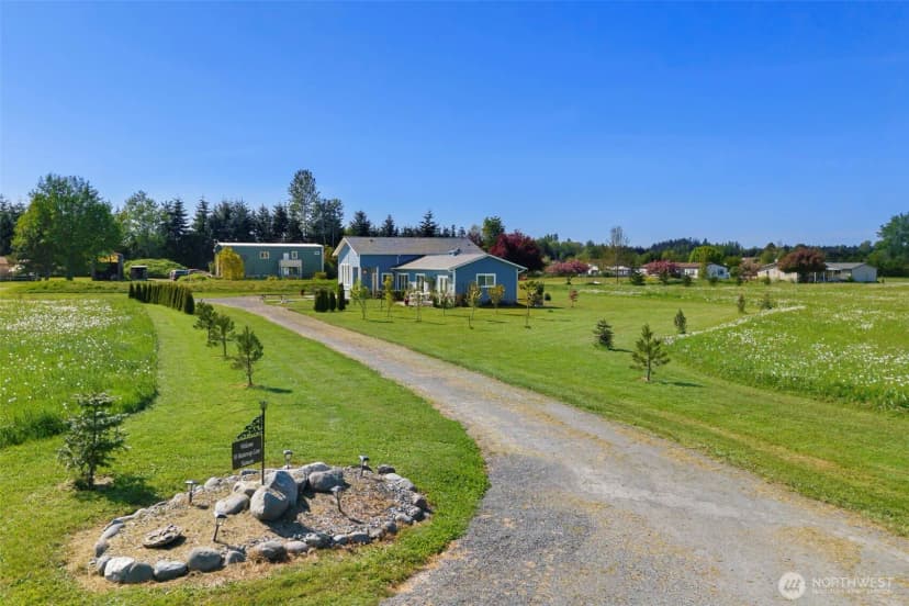 Property photo for 93 Buttercup Lane, Sequim photo 3