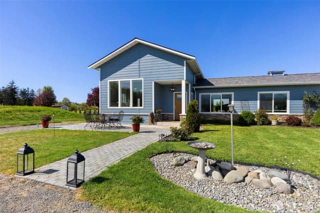 Property photo for 93 Buttercup Lane, Sequim photo 4