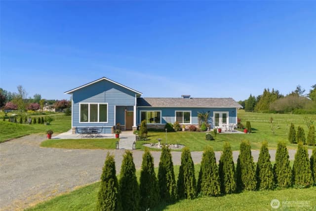 Property photo for 93 Buttercup Lane, Sequim