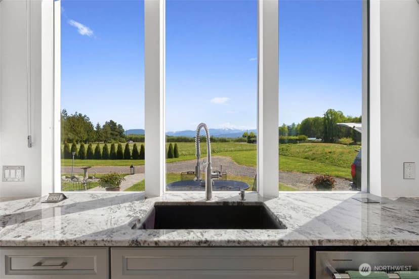 Property photo for 93 Buttercup Lane, Sequim photo 7