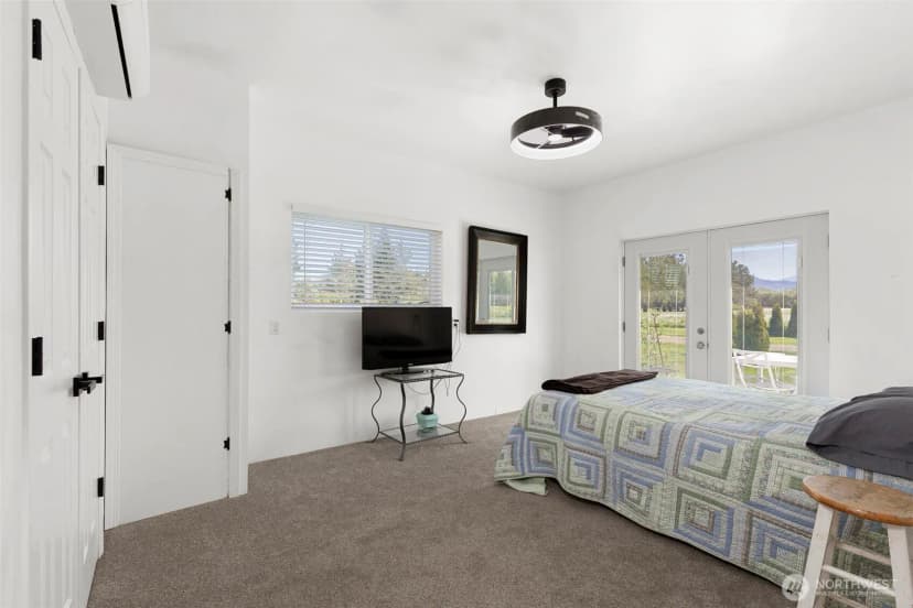 Property photo for 93 Buttercup Lane, Sequim photo 23