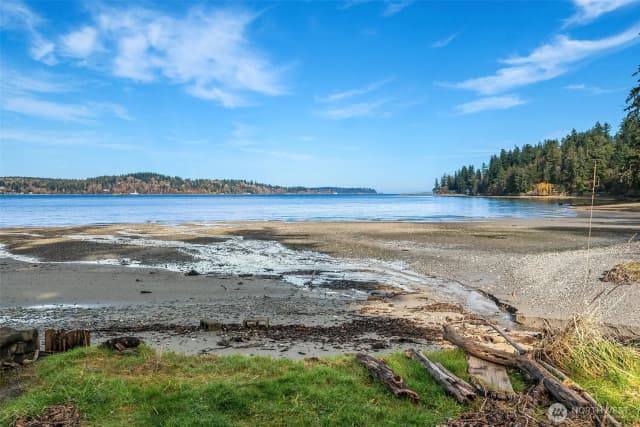 Property photo for 12825 Sw Ober Beach Road, Vashon photo 4