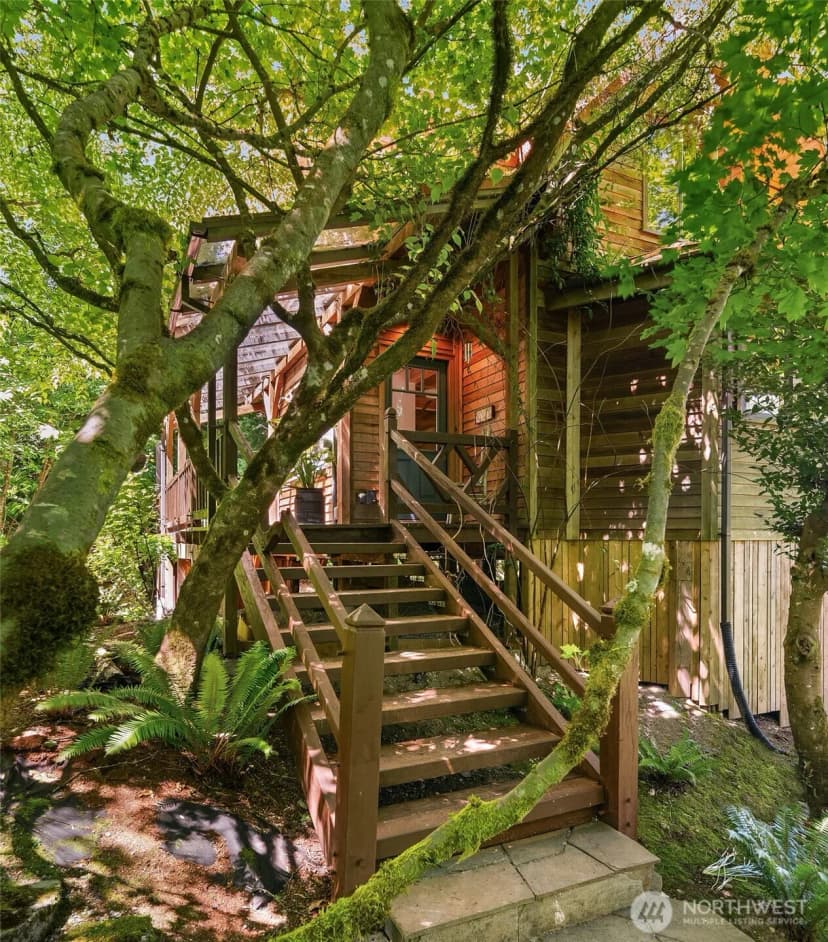 Property photo for 12825 Sw Ober Beach Road, Vashon