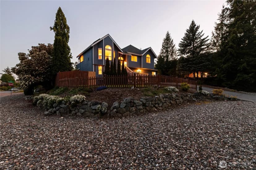 Property photo for 3613 N Grace Lane, Bellingham photo 31