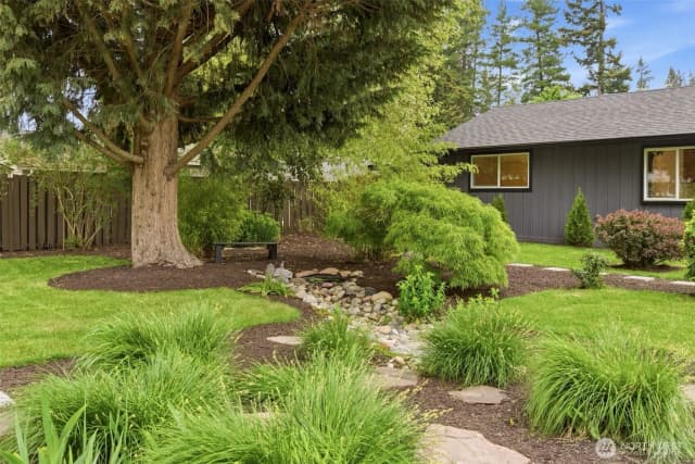 Property photo for 22605 60th Avenue W, Mountlake Terrace photo 3