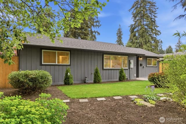 Property photo for 22605 60th Avenue W, Mountlake Terrace photo 5