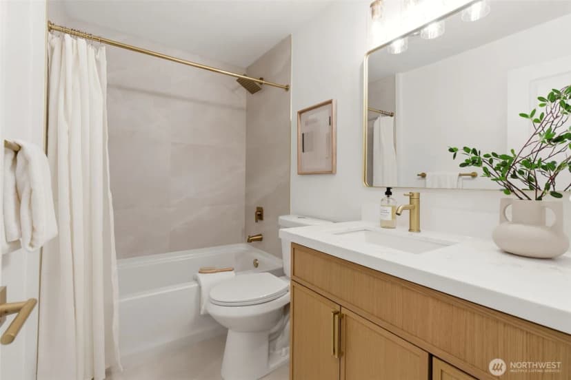 Property photo for 22605 60th Avenue W, Mountlake Terrace photo 19