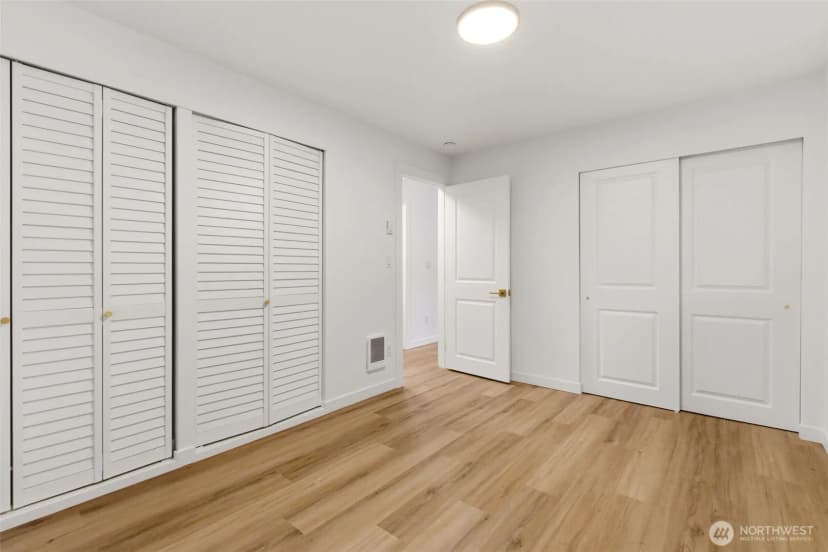 Property photo for 22605 60th Avenue W, Mountlake Terrace photo 23