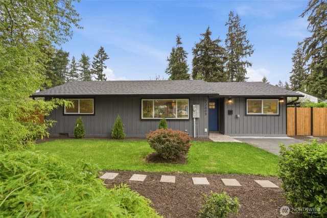 Property photo for 22605 60th Avenue W, Mountlake Terrace photo 4