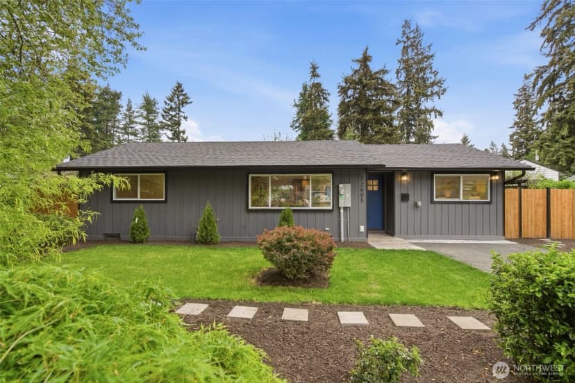 Property photo for 22605 60th Avenue W, Mountlake Terrace photo 4