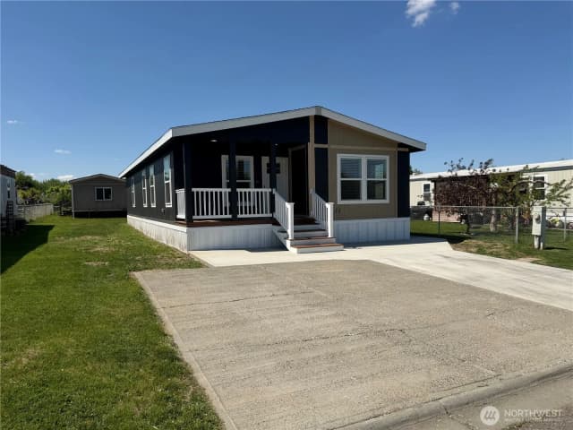 Property photo for 205 Pleasant Avenue #44, Grandview