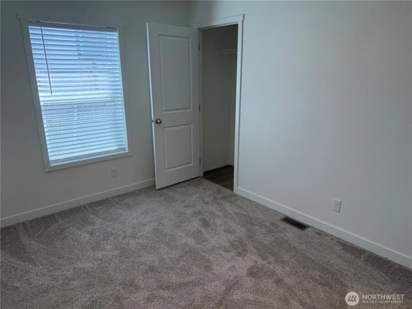 Property photo for 402 Maple Avenue #52, Sunnyside photo 13