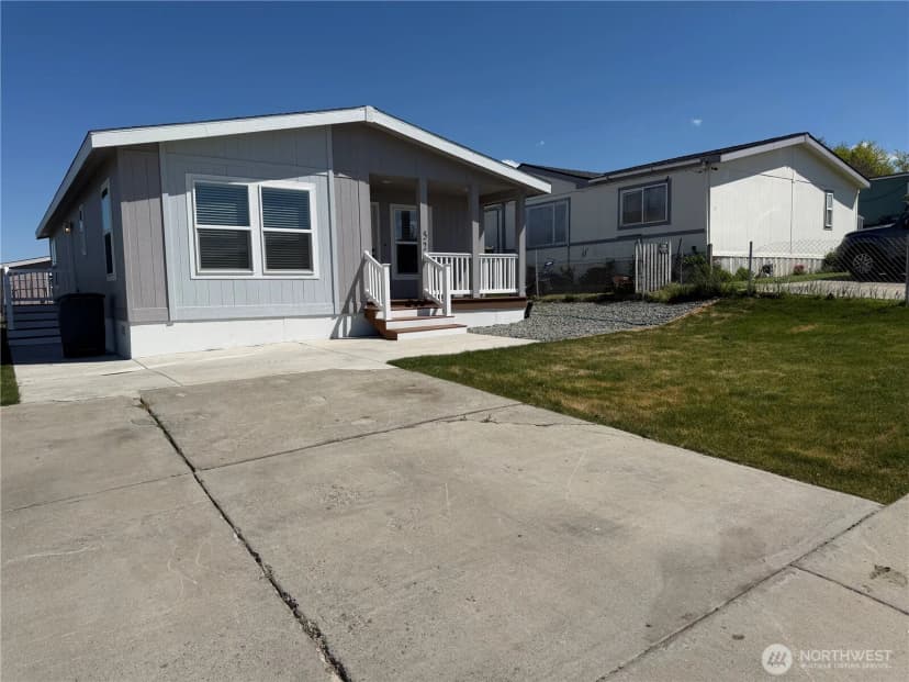 Property photo for 402 Maple Avenue #52, Sunnyside photo 18