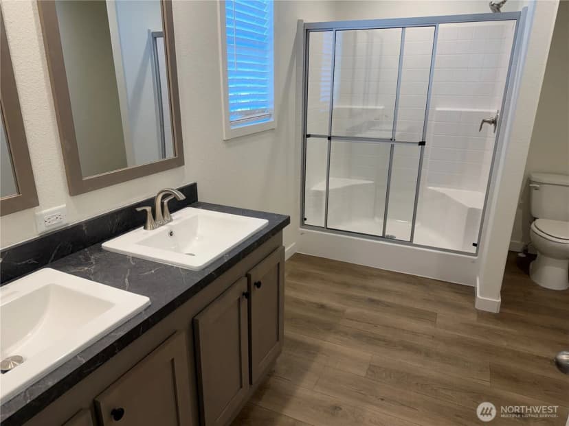 Property photo for 402 Maple Avenue #78, Sunnyside photo 11