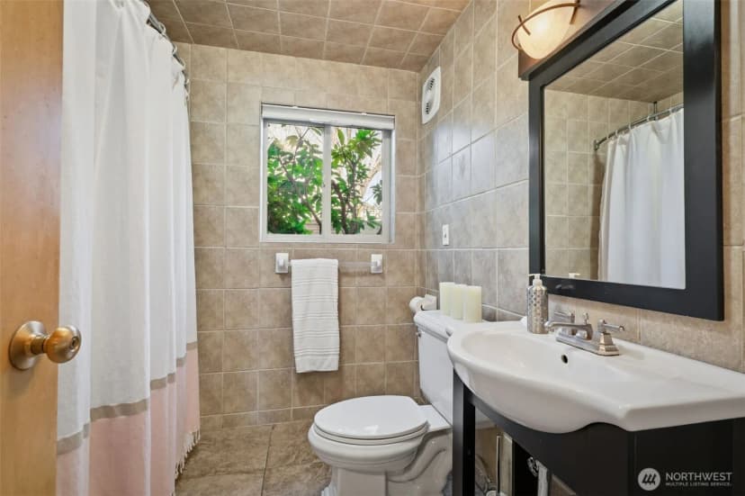 Property photo for 4710 W Lincoln, Yakima photo 28