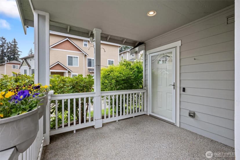 Property photo for 11810 14th Avenue W, Everett photo 2