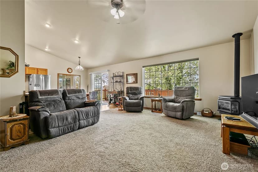 Property photo for 131 Latigo Lane, Yakima photo 17