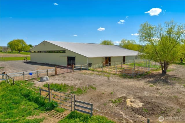 Property photo for 131 Latigo Lane, Yakima photo 5