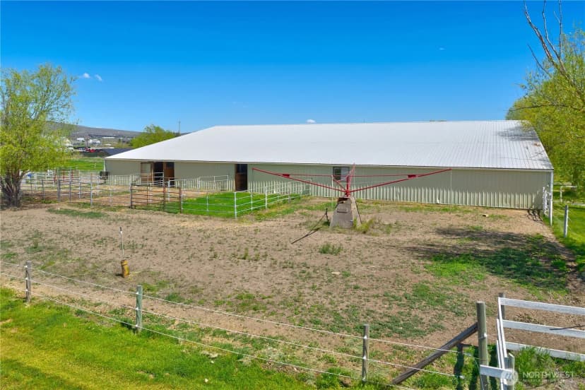 Property photo for 131 Latigo Lane, Yakima photo 6