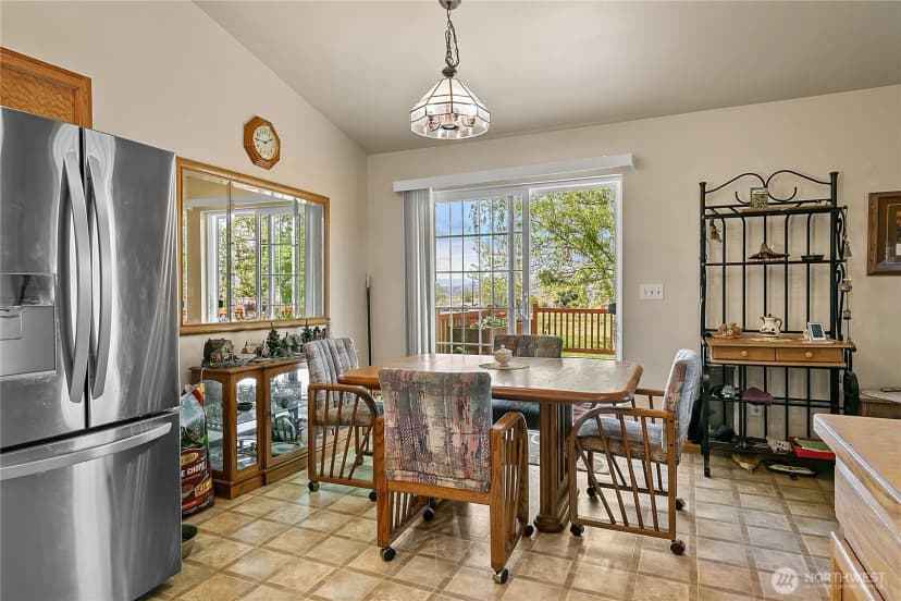 Property photo for 131 Latigo Lane, Yakima photo 22
