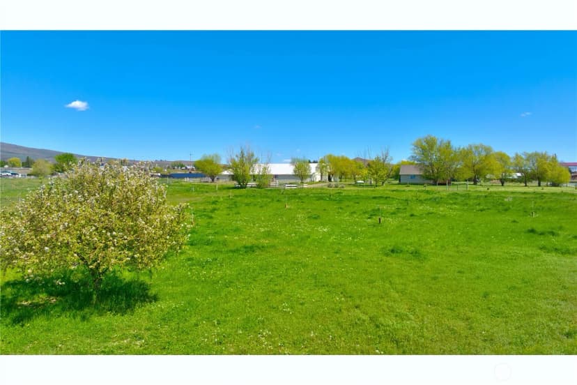 Property photo for 131 Latigo Lane, Yakima photo 36