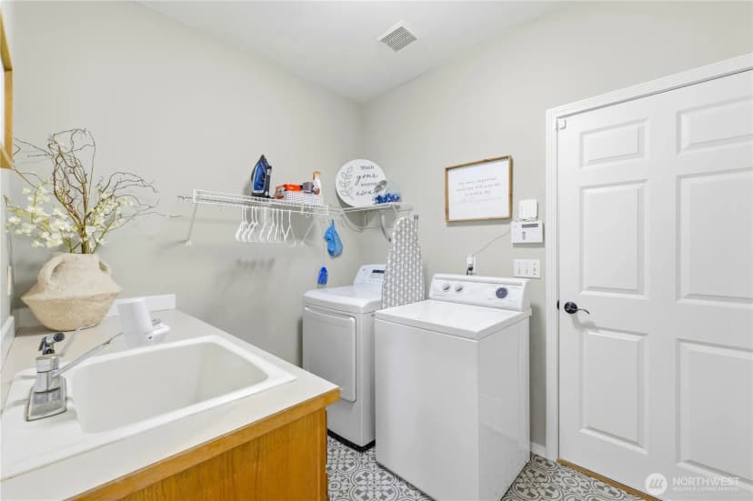 Property photo for 5214 77th Avenue Ct W, University Place photo 21