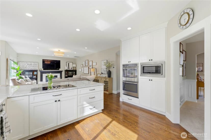 Property photo for 5214 77th Avenue Ct W, University Place photo 8