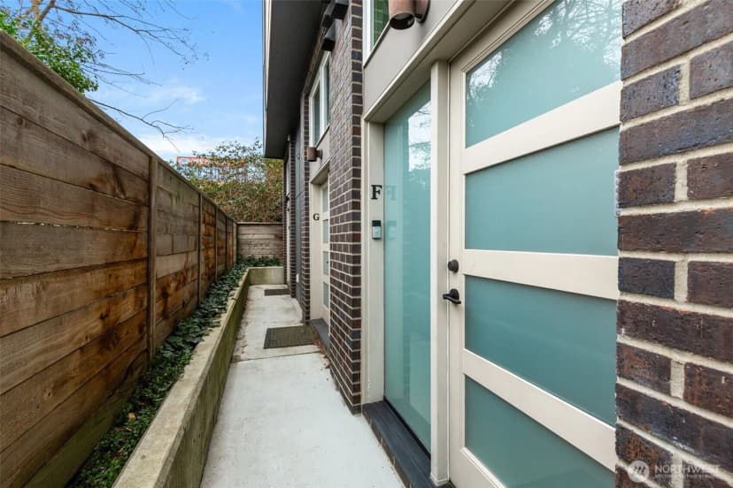 Property photo for 908 N 46th Street #f, Seattle photo 28
