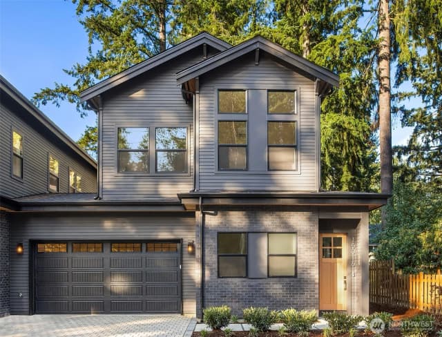 Property photo for 15016 Se 22nd Street, Bellevue, WA 98007