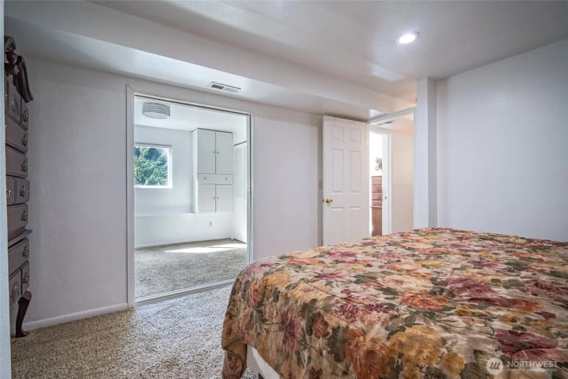 Property photo for 3515 W Tapps Drive E, Lake Tapps photo 19