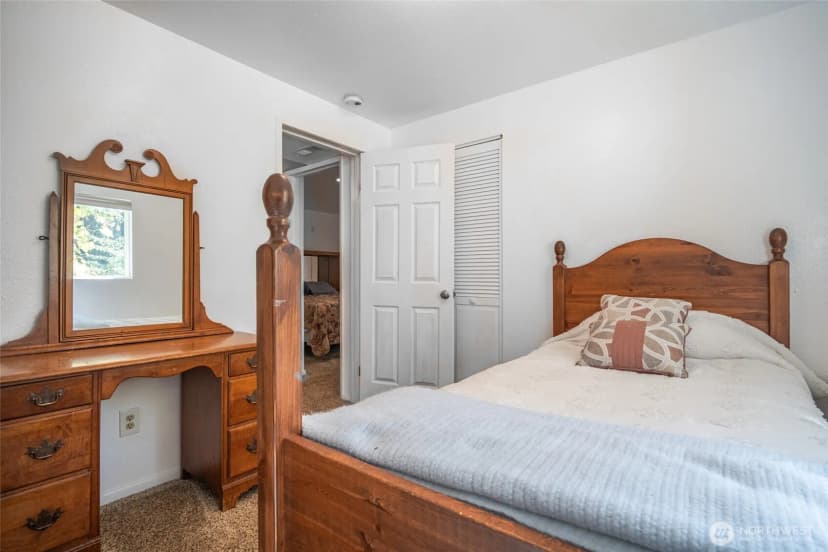 Property photo for 3515 W Tapps Drive E, Lake Tapps photo 17