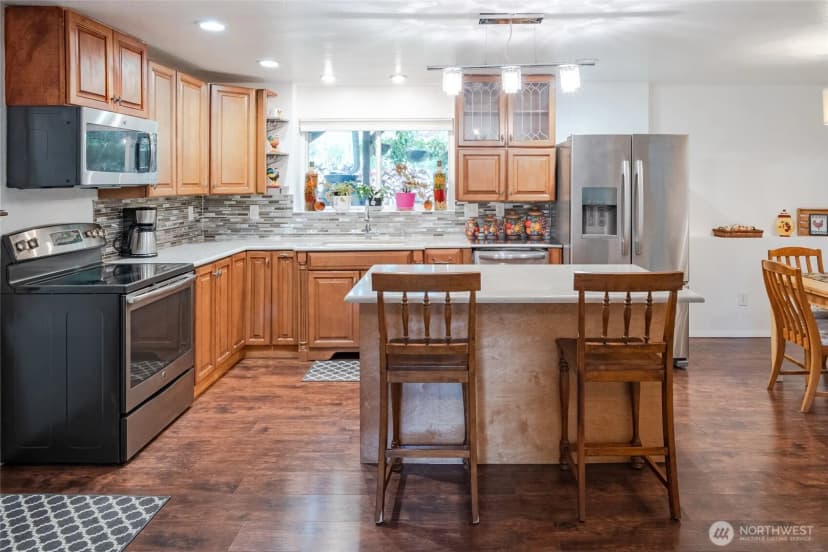 Property photo for 3515 W Tapps Drive E, Lake Tapps photo 16