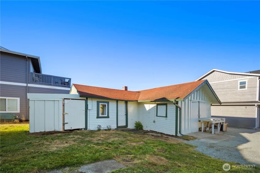 Property photo for 2023 K Avenue, Anacortes photo 15