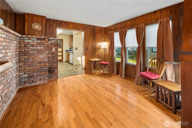 Property photo for 2023 K Avenue, Anacortes photo 5