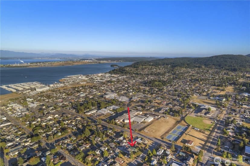 Property photo for 2023 K Avenue, Anacortes photo 23